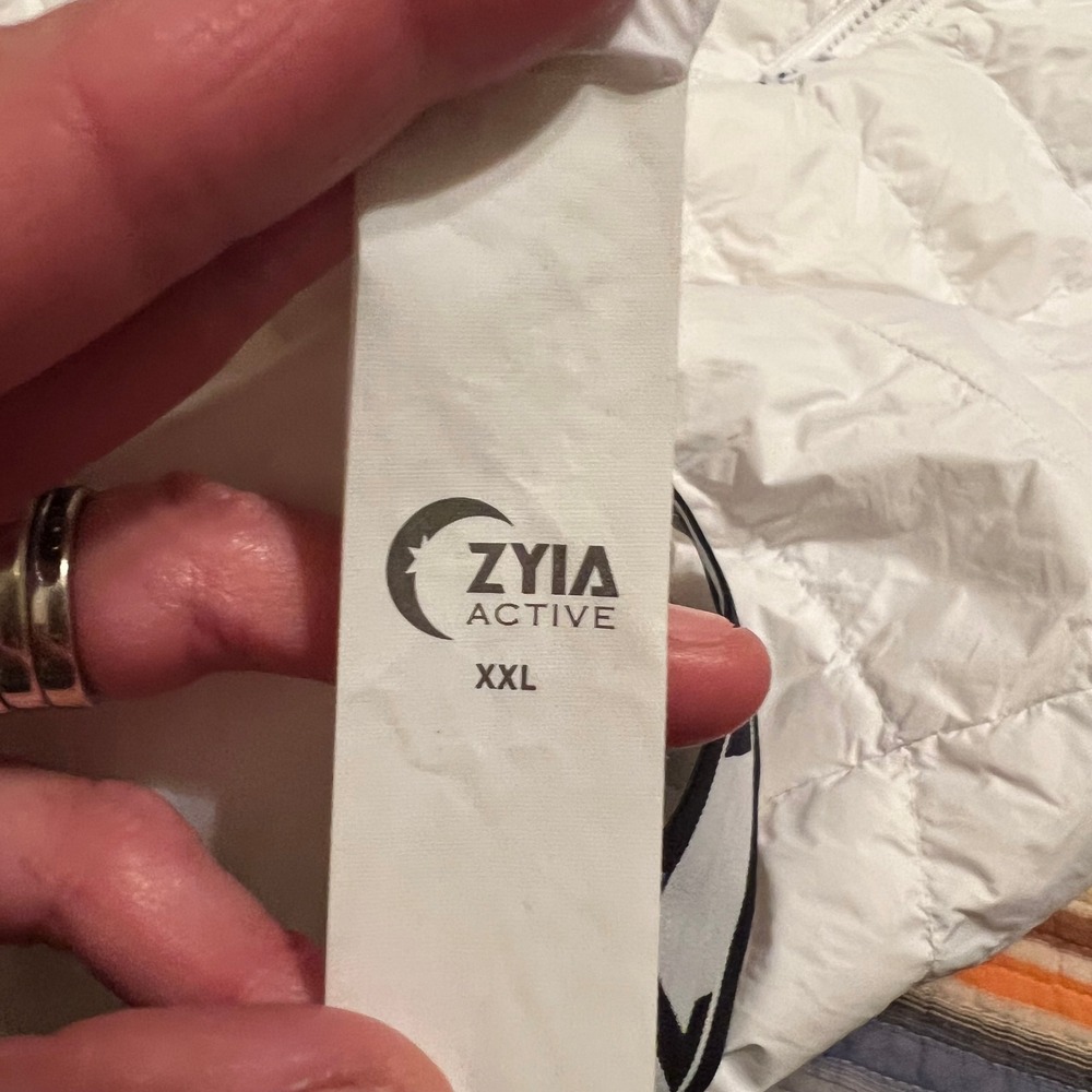 ZYIA Active Womens White Puffer Vest Full Zip Logo Band Size XXL - Picture 6 of 8